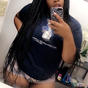 Meet your Posher, Tiarra